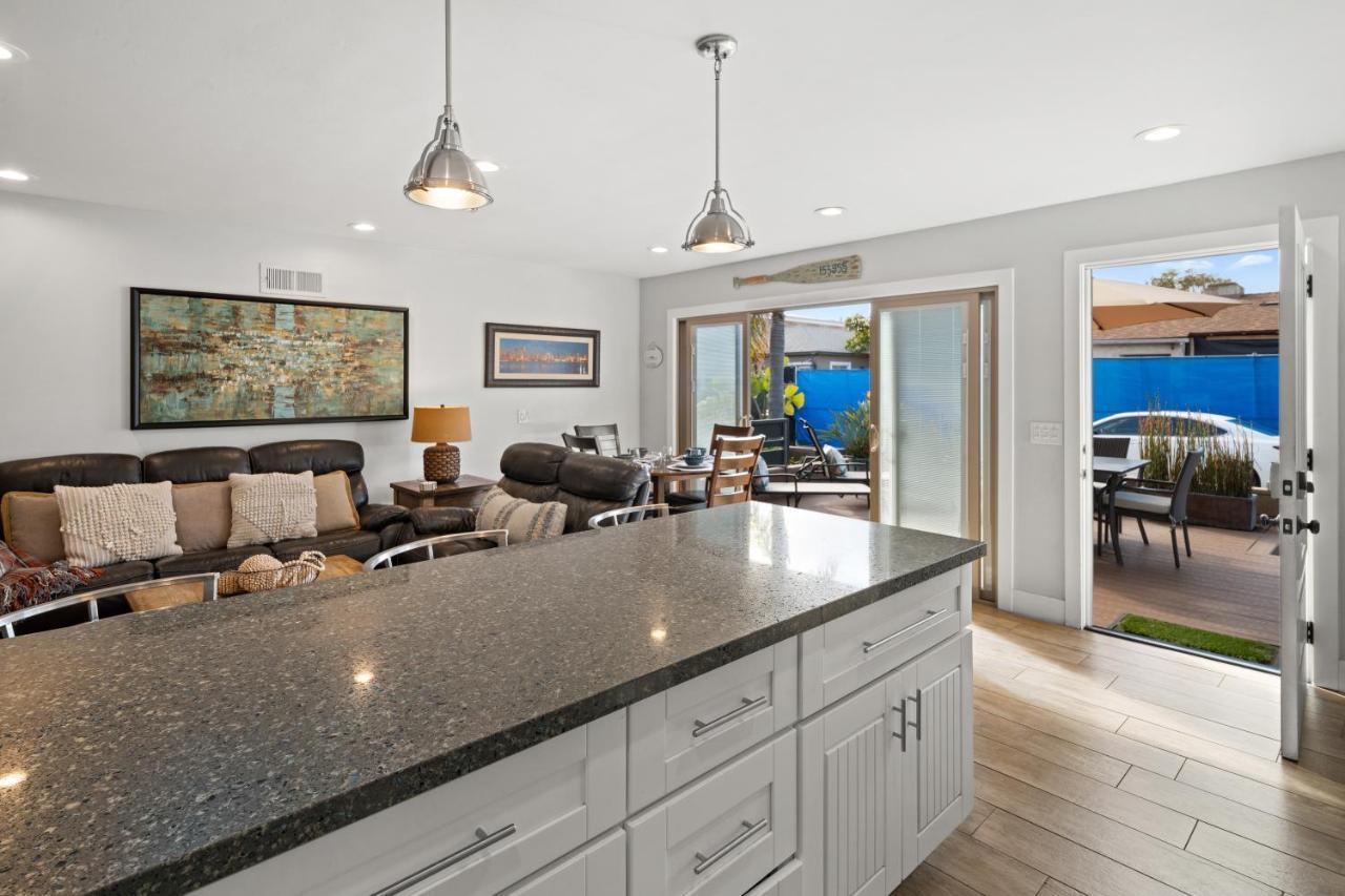 Stunning Beach Home - Large Patio, Parking, Ac & Dog Friendly! San Diego Luaran gambar