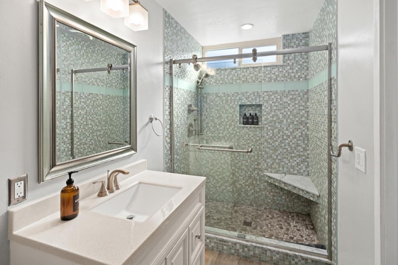 Stunning Beach Home - Large Patio, Parking, Ac & Dog Friendly! San Diego Luaran gambar