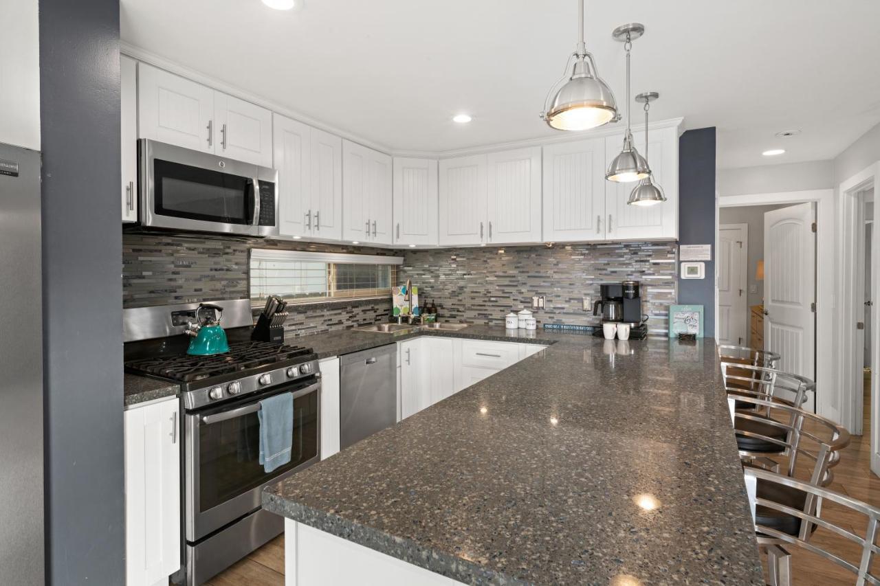 Stunning Beach Home - Large Patio, Parking, Ac & Dog Friendly! San Diego Luaran gambar